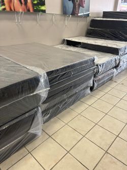 Queen & Full Box Springs 