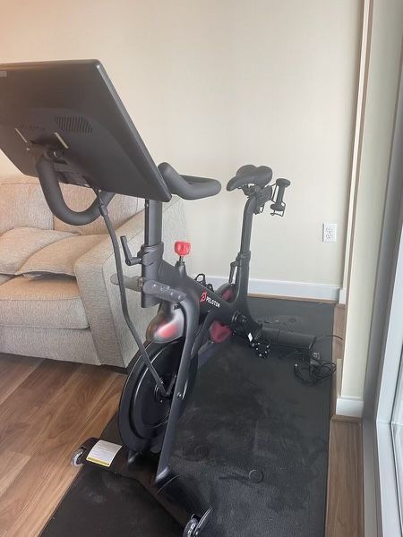 Peloton Bike