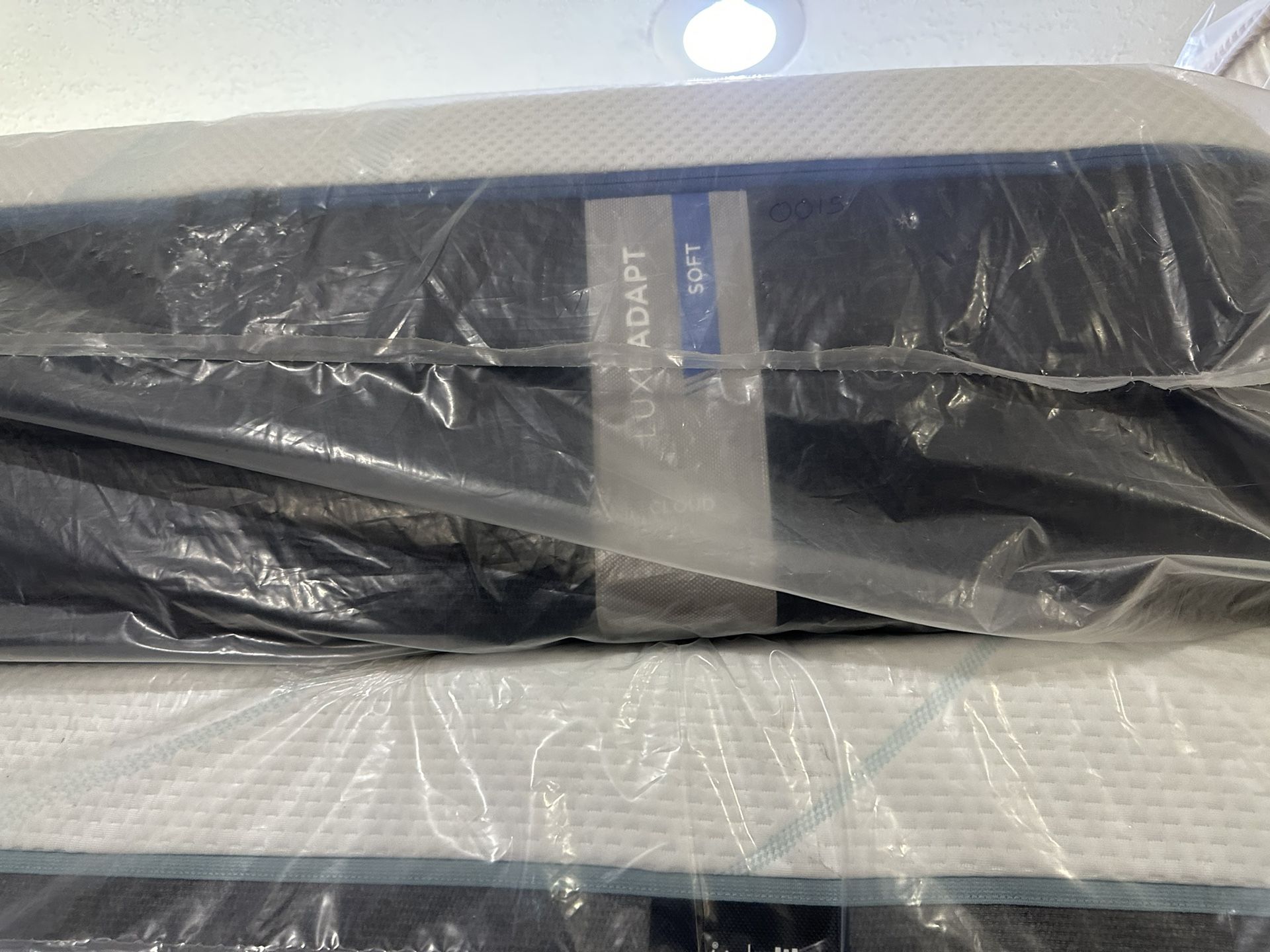 King Queen Size Tempurpedic ProAdapt, ProBreeze, LuxeBreeze Mattress Pro Breeze /Luxe Adapt /Pro Adapt /Adapt /cloud /Tempur pedic contour Supreme