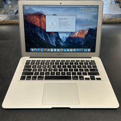 Apple Macbook Air 13" 2015 (purchased in 2016) laptop with charger (#6228)
