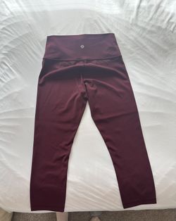 Lululemon 3/4 Legging Size 4 or 6