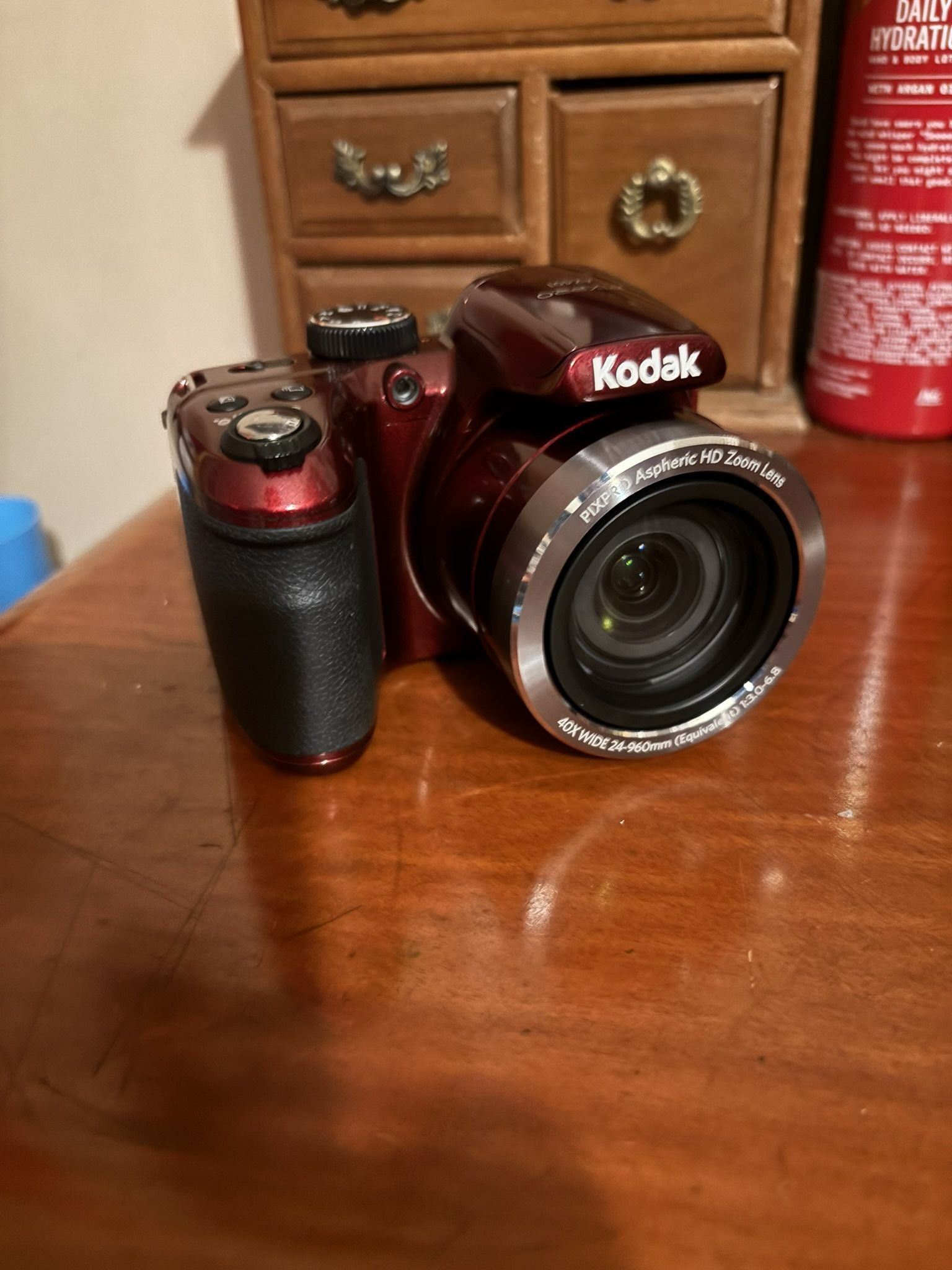 Kodak Pixpro AZ401