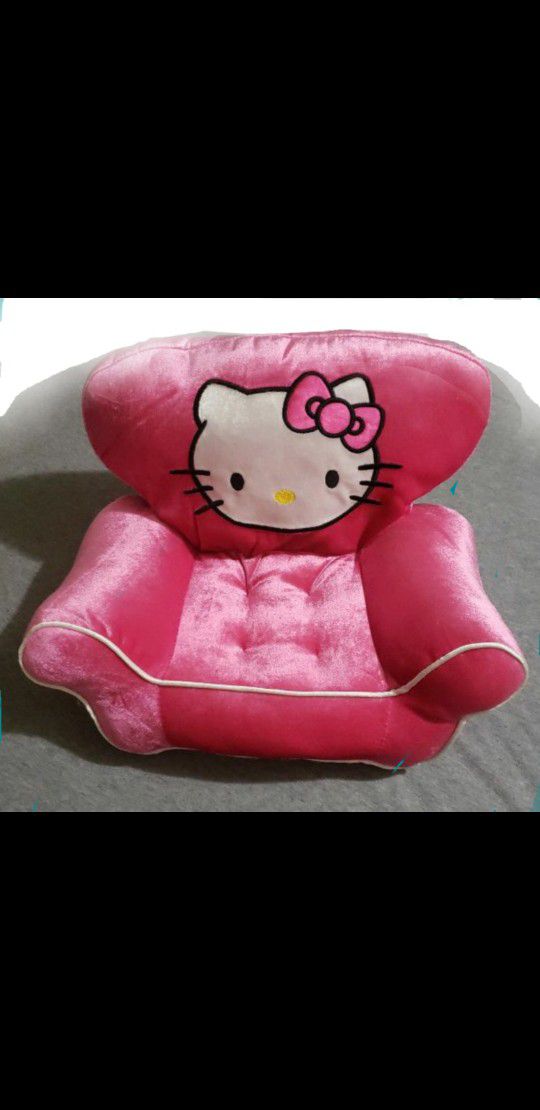 Beautiful Hello Kitty Sofa, In Great Condition, New, Never Used.