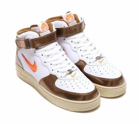 Nike Air Force 1 Mid size 10.5