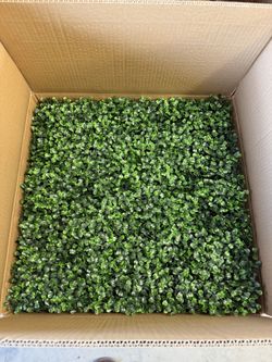 Fake ivy panels