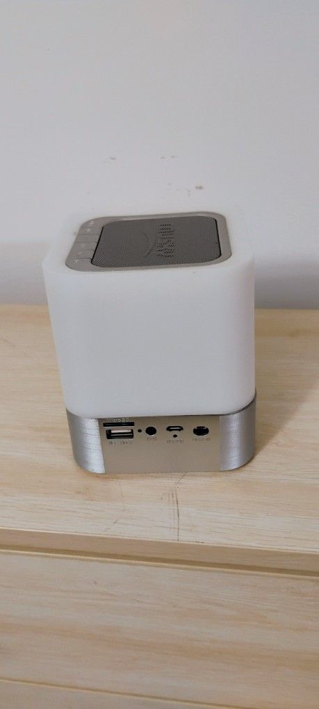 AMAZON BLUETOOTH SPEAKER 