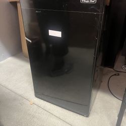 2 3.5 Cubic-ft Refrigerator (Black)