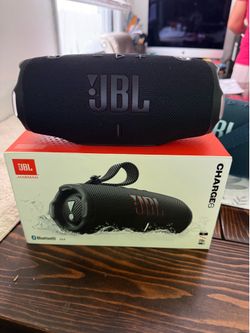 JBL Charge 6 Portable Speaker