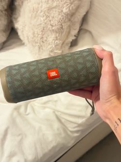JBL speaker