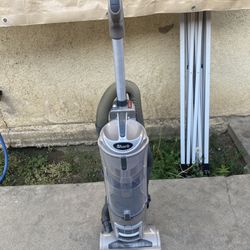 Shark Vacuum 