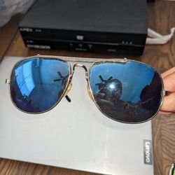 Blue Aviator Sunglasses 