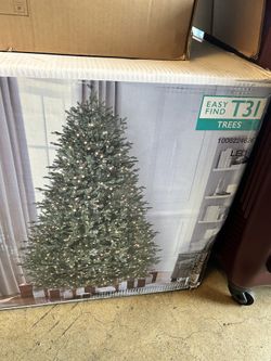 7.5 Christmas Tree