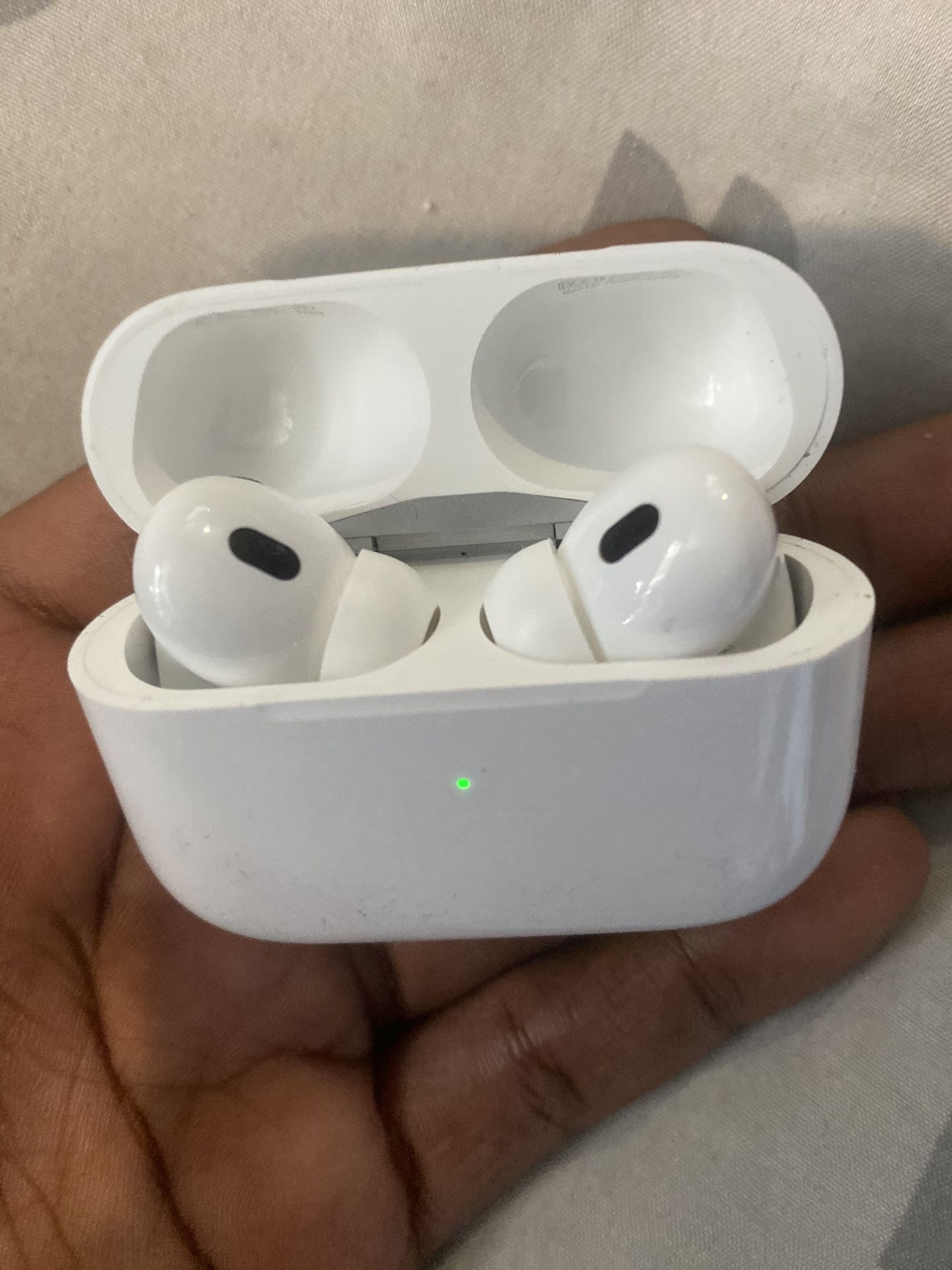 Apple AirPods