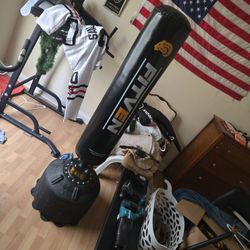 Fitven Standing Punching Bag With Gloves