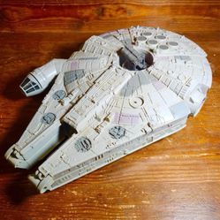 1995 Lewis Galoob Toys/MicroMachines Star Wars: Millennium Falcon