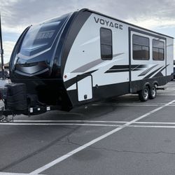 2022 Winnebago Voyage 