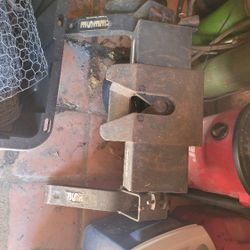 Reese 5th Wheel Hitch