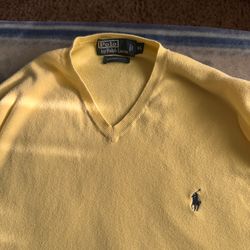 V  neck vet wseat PoLo  XL  / Yellow