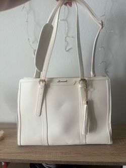 White Structured Tote Handbag with Tassel