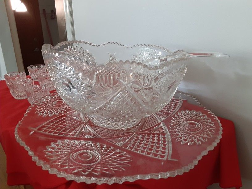 Vintage Punch Bowl And Glasses