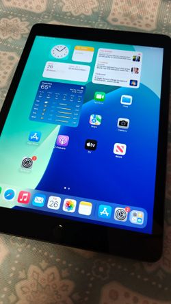 iPad 8 th generation like New