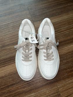 Women shoes size 6.5