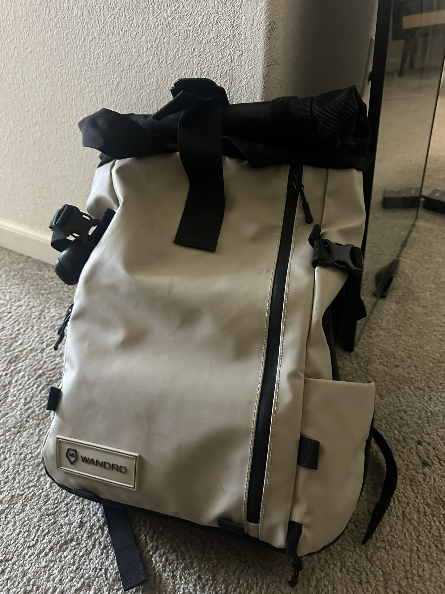 peak design with packing cube
