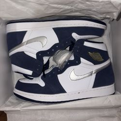 Air Jordan 1 Retro High https://offerup.com/redirect/?o=Q08uSlA= Midnight Navy