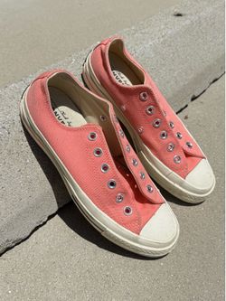 Women’s CONS size 6 (like New) work for 15 minutes.