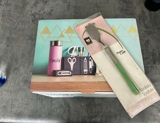 Circuit Joy with Cricut Spatula & Scraper