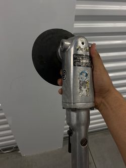 Chicago Pneumatic CP857 7” (180mm) Heavy-Duty Pneumatic Angle Grinder.