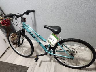 Huffy Bike Rack Greek 26 18 Speed Mont Sports New Ready To Ride good condition I'm located walnut and Craig check my page