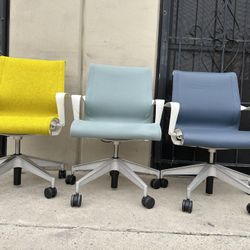 Special Edition Herman Miller Setu Chairs Wool Fabric