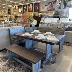 Breakfast Nook