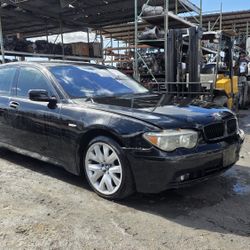 2004 BMW 745LI PARTING OUT PARTS FOR SALE PARTES 