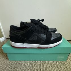 Nike SB Dunks Snake Eyes