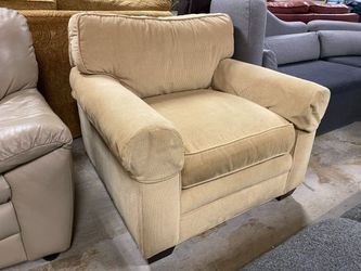 LEE INDUSTRIES Tan Armchair w/ Arm Covers