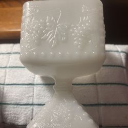 Vintage Anchor Hocking Milk Glass Grape And Leaf Square Footed Vase