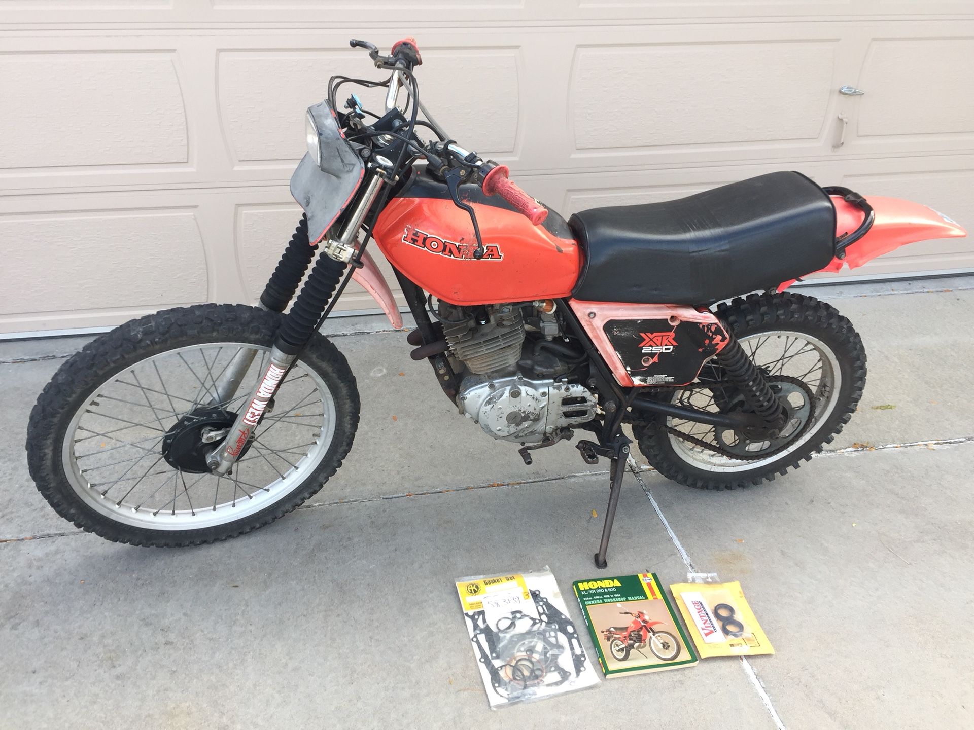 Honda 1979 XR 250 Dirt Bike RUNNING CLEAN