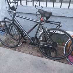 Two kid's bikes. Razor pro series 24-in specialized 24-in Kent 26 in all three bikes $75