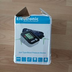 Blood Pressure Monitor 