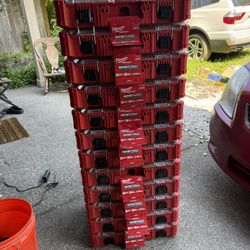 Milwaukee PACKOUT 11- Compactnent Impact 48-22-8340