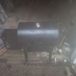 Traeger Smoker 