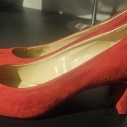 Unisa Red Heels Elegant Suede Sz9.5