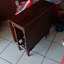 Antique Barrel Folding Table