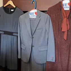 Women’s Dresses & Suits