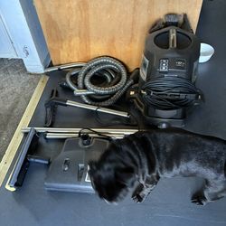 Rainbow Vacuum E Series 2 Speed Mint Condition