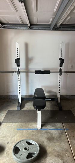 Fitness gear bench press and weights