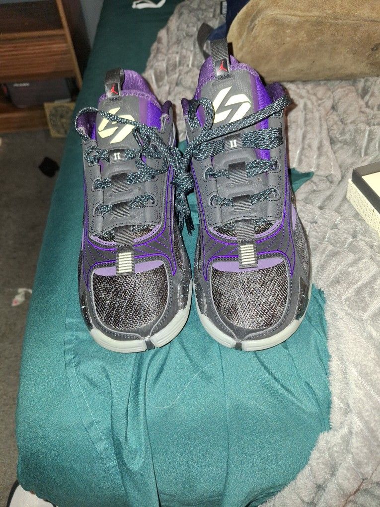 Jordan's Non Exieris 77. $80 Obo Luka 2s