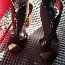 Swipe Left For More Pics.  BRAND-NEW Sandals. Size 6. Swipe Left For More Pics.  